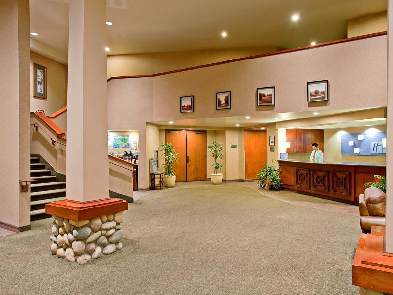 Holiday Inn Express & Suites Carpinteria By Ihg Exteriér fotografie